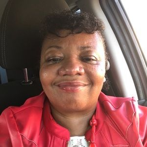 Meet your Posher, Terri